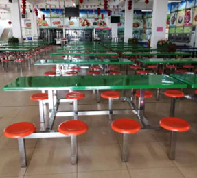 玻（bō）璃鋼餐桌椅G029