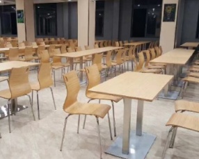 不鏽（xiù）鋼餐（cān）桌椅HW-K009